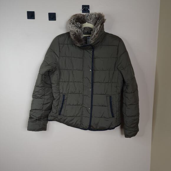 Old Navy Puffer Jacket with Faux Fur Collar in Green Size S - Picture 1 of 11